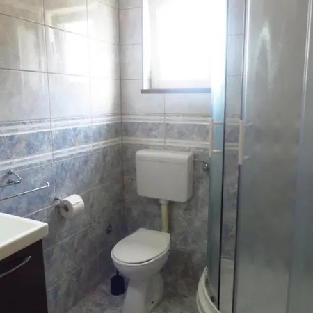 Apartment Dani 2 *